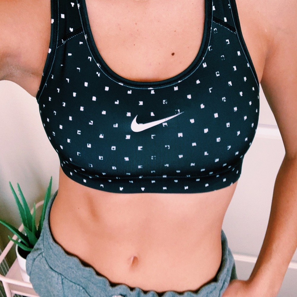 NIKE sports bra